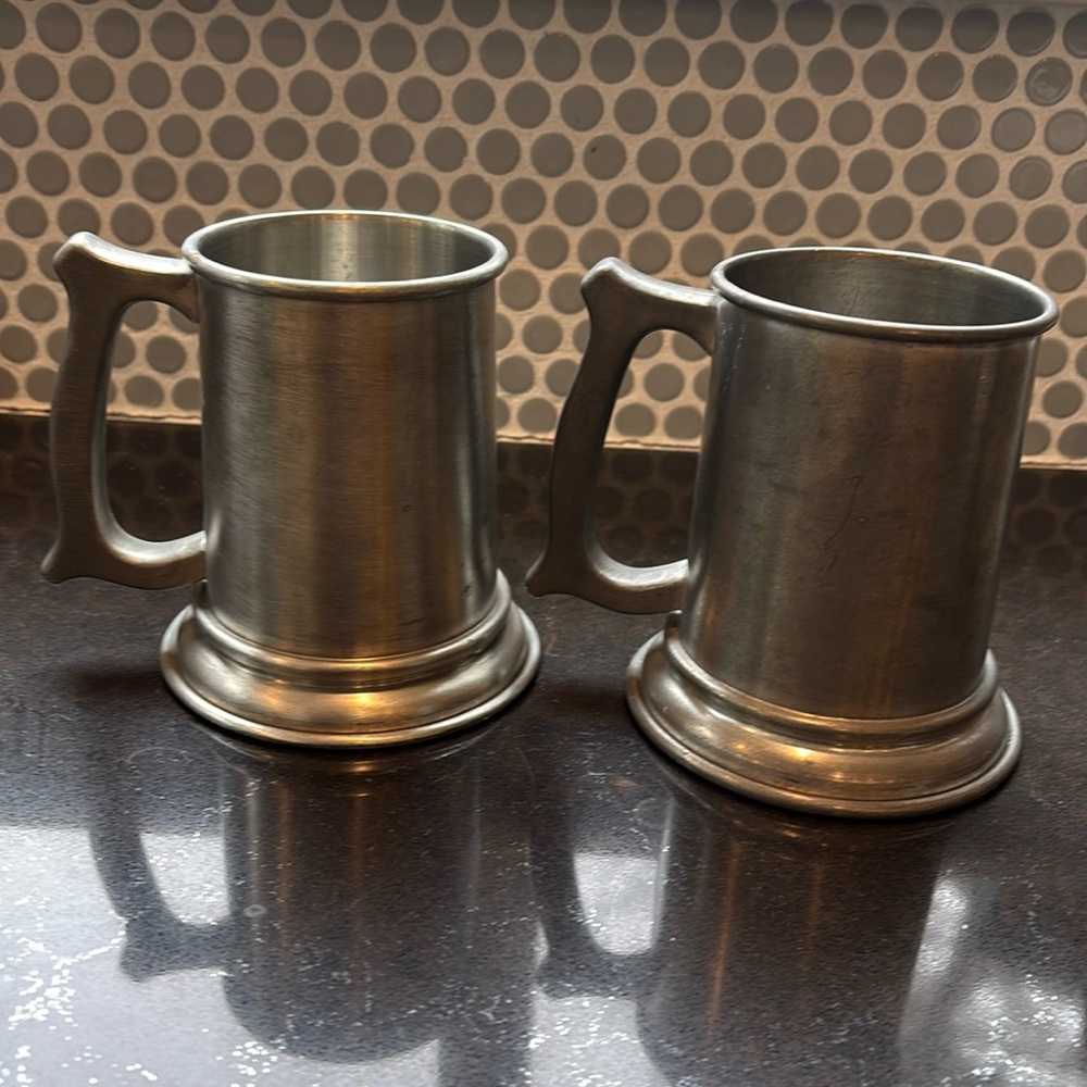 BEER MUGS